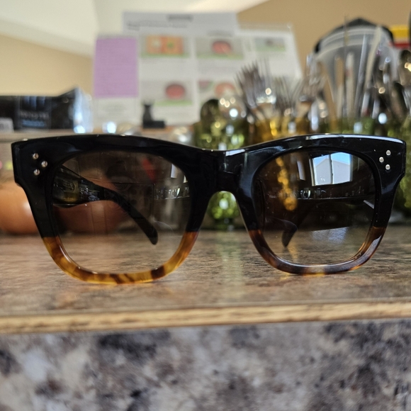 CELINE CL 41089/S FU5Z3 47 22 145 Sunglasses Black/Havana - Picture 2 of 15